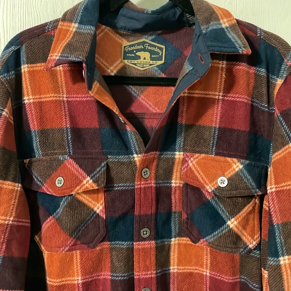 Dry Goods Unisex Heavyweight Plaid Flannel Red, Navy, Orange Size Medium - Picture 3 of 8